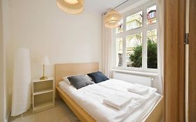Harmonious Garden Apartment Victus In Sopot For 7 Guests By Noclegi Renters